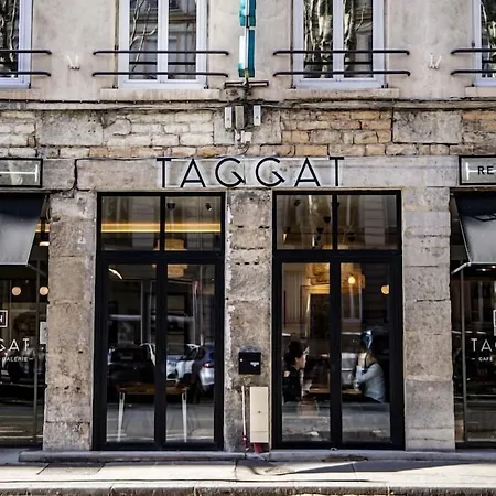 Taggat 2* Lyon