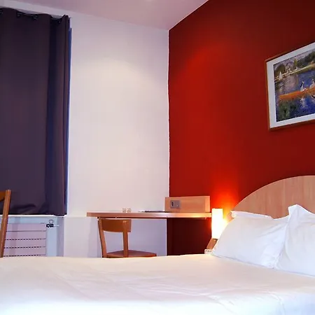 Hotel Taggat 2*