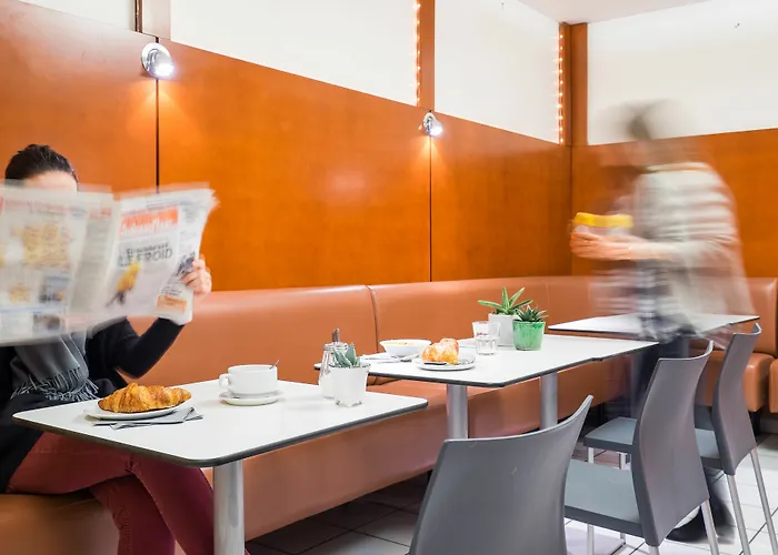 塔吉加特酒店 酒店 2*