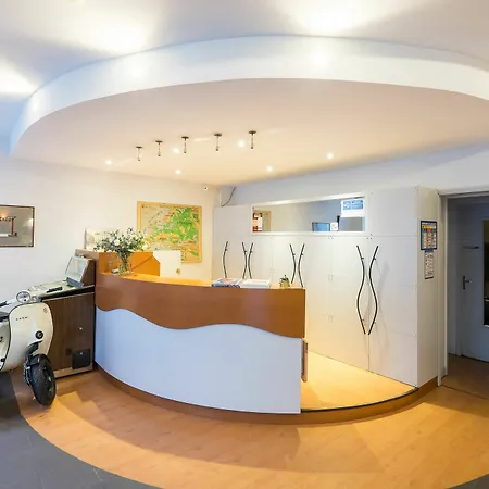 Hotel Taggât Lione